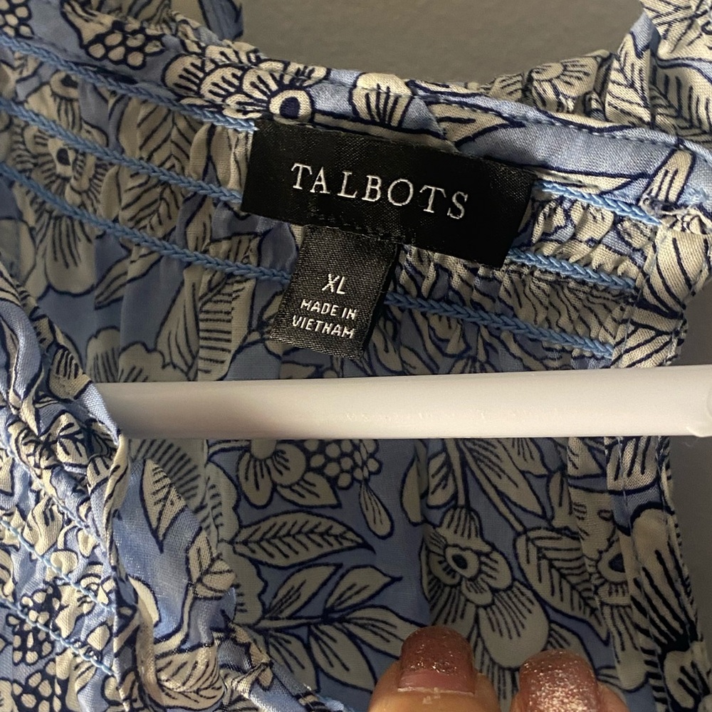 Talbots 100% Cotton Blue and White Patterned Blouse - Picture 3 of 4
